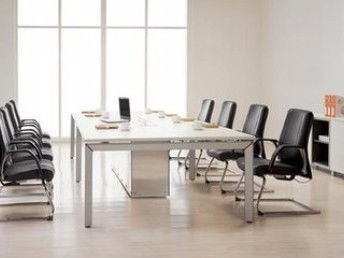 北京辦公家具定制指南 從會議桌椅到文件柜，滿足您的辦公需求